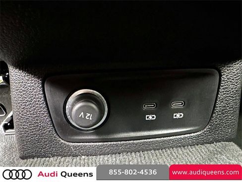 Certified 2025 Audi Q3 2.0T Premium w/ Black Optic Sport Package image 15