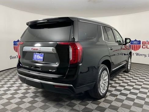 Used 2024 GMC Yukon SLT image 3