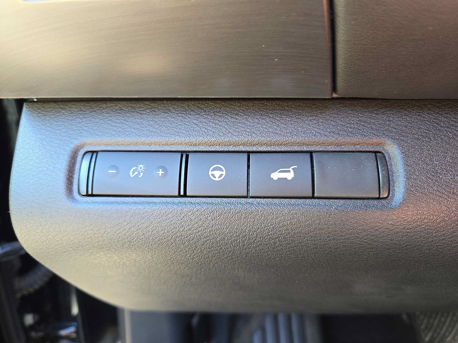 Used 2023 Nissan Pathfinder SL w/ Black Appearance Package AWD/4WD image 23