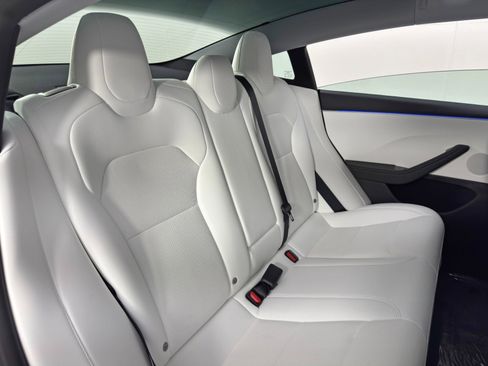 Used 2025 Tesla Model 3 Long Range image 42