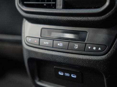 Used 2024 Honda Pilot EX-L image 40