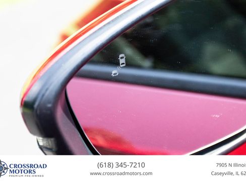 Used 2018 Honda Accord Touring image 16