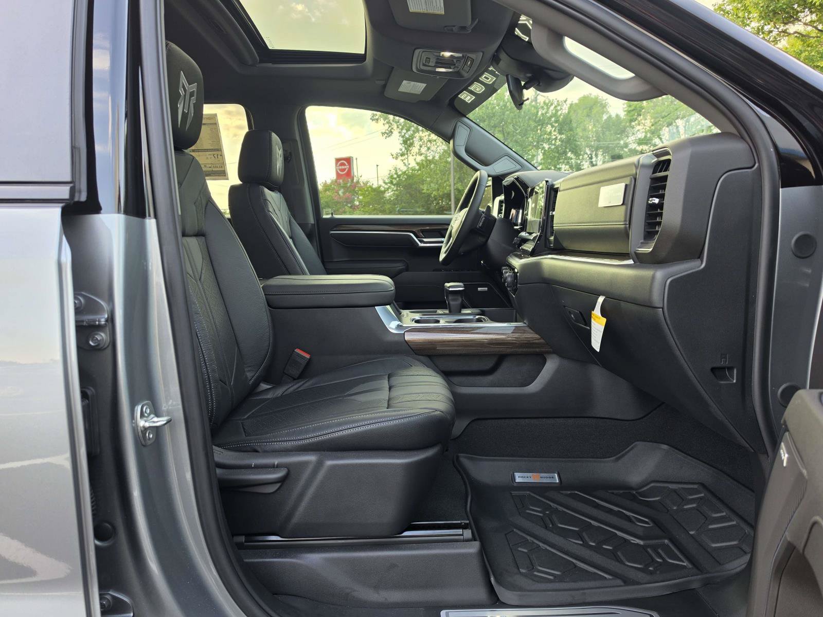 New 2026 Chevrolet Silverado 1500 RST AWD/4WD image 18