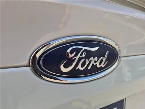 Used 2019 Ford Fusion Titanium FWD image 13