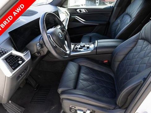 Used 2024 BMW X5 xDrive50e AWD/4WD image 8