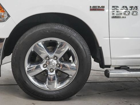 Used 2019 RAM 1500 Big Horn AWD/4WD image 27