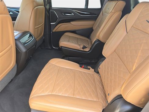 Used 2021 Cadillac Escalade Sport image 19