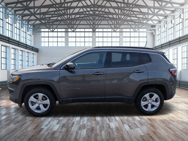 Used 2019 Jeep Compass Latitude w/ Cold Weather Group AWD/4WD image 6