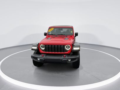 Used 2025 Jeep Wrangler Unlimited Rubicon w/ Convenience Group