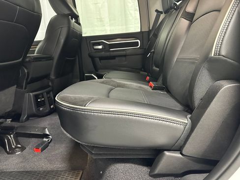 Used 2024 RAM 3500 Laramie AWD/4WD image 43