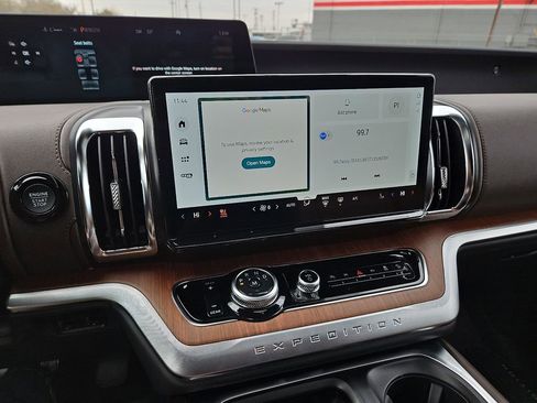 New 2025 Ford Expedition Max King Ranch image 25