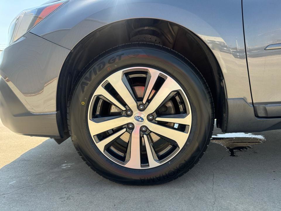 Used 2019 Subaru Outback 2.5i Limited AWD/4WD image 31