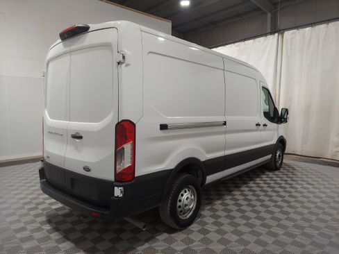 Used 2023 Ford Transit 250 Medium Roof AWD w/ Interior Upgrade Package image 3