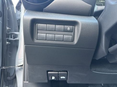 Used 2023 Nissan Kicks SR w/ SR Premium Package image 20