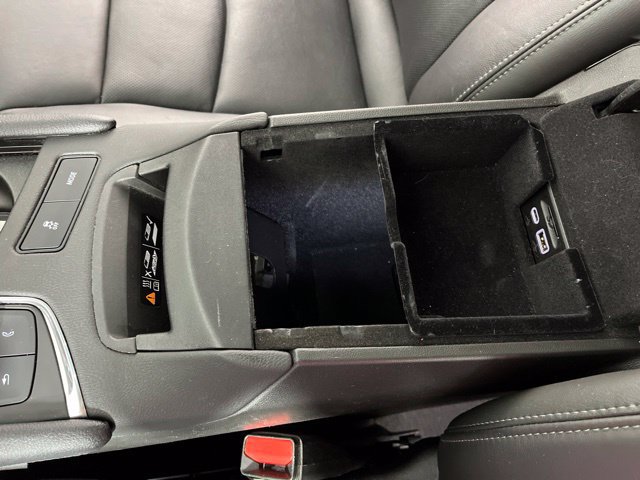Used 2023 Cadillac XT6 Premium Luxury FWD image 31