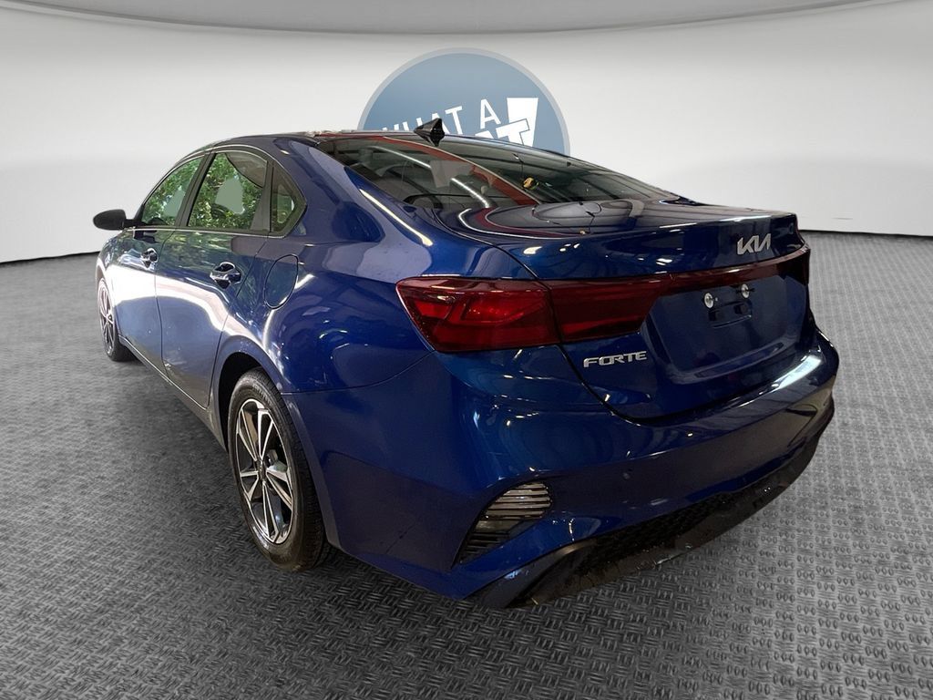 Used 2024 Kia Forte LXS FWD image 6