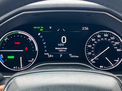 Certified 2020 Toyota Avalon Limited image 23