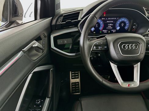 Used 2025 Audi Q3 2.0T Premium Plus w/ Premium Plus Package AWD/4WD image 10