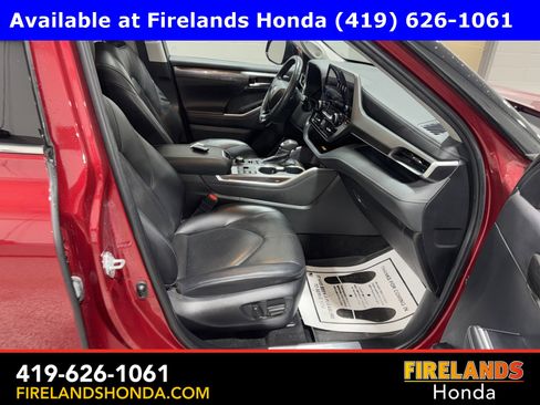 Used 2023 Toyota Highlander Limited image 43