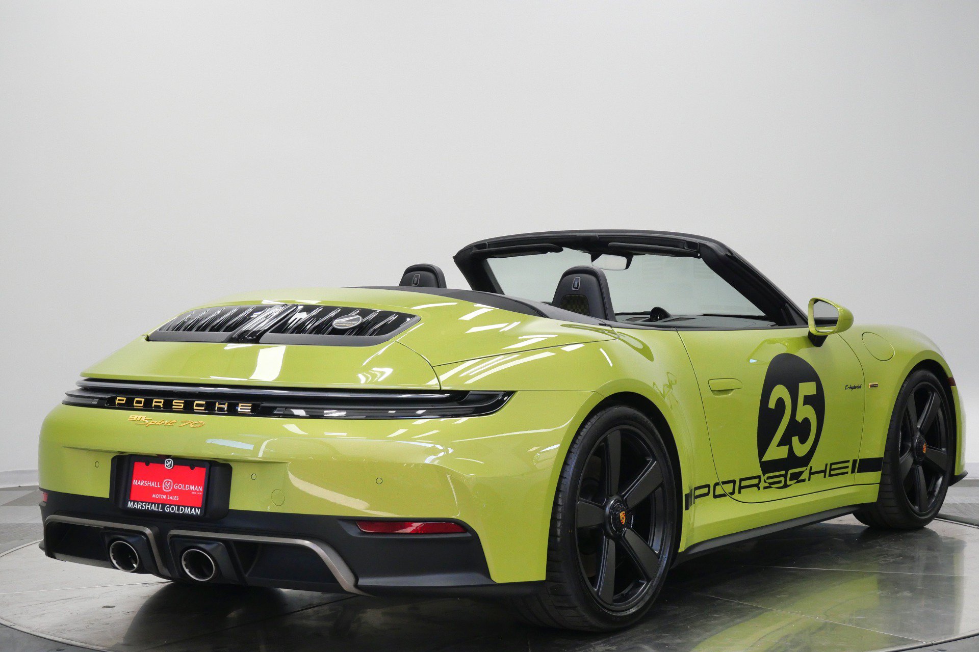 Used 2026 Porsche 911 GTS RWD image 9