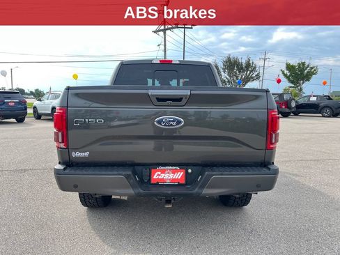 Used 2015 Ford F150 Lariat w/ Equipment Group 502A Luxury AWD/4WD image 4