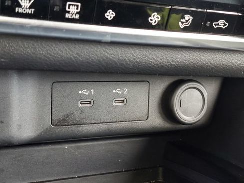 Used 2024 Nissan Rogue SV AWD/4WD image 27
