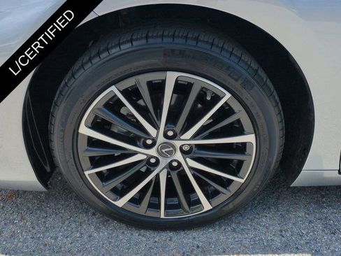 Certified 2025 Lexus ES 350 w/ Premium Package FWD image 11