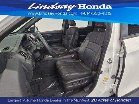 Used 2023 Honda Passport TrailSport image 12