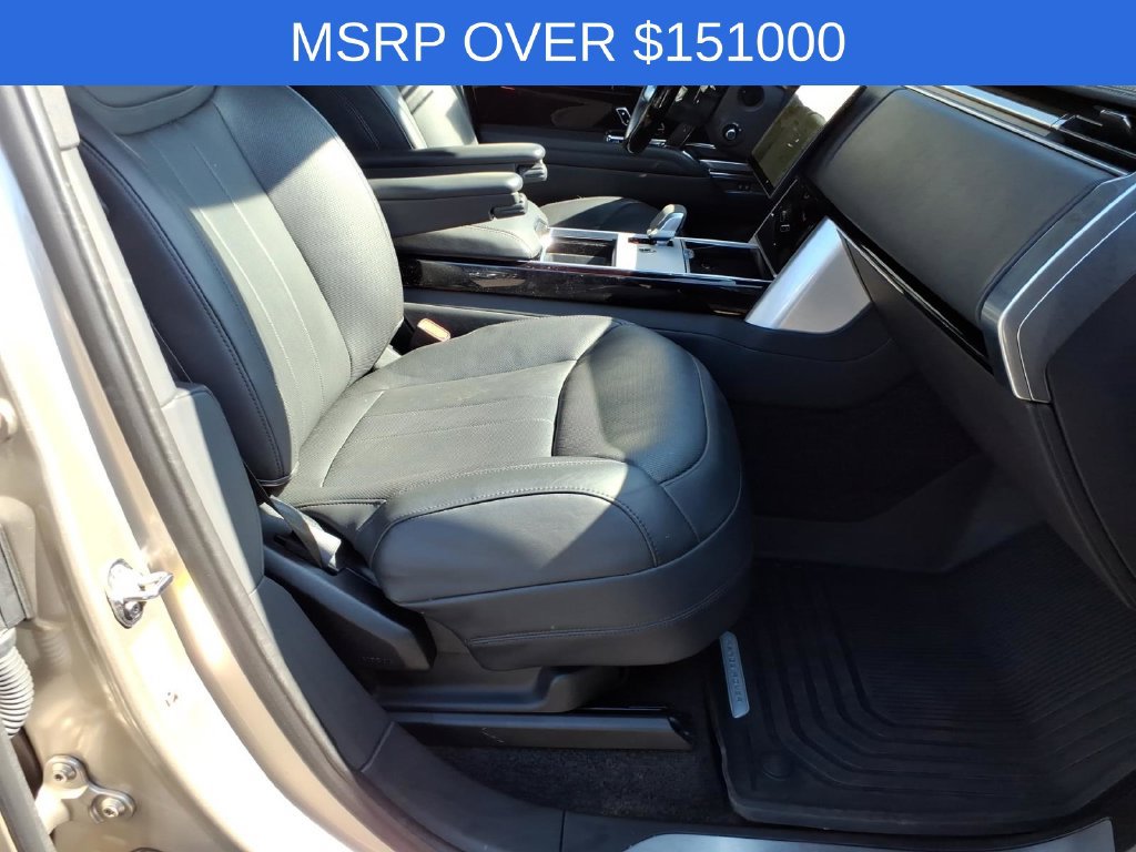 Used 2024 Land Rover Range Rover SE AWD/4WD image 12