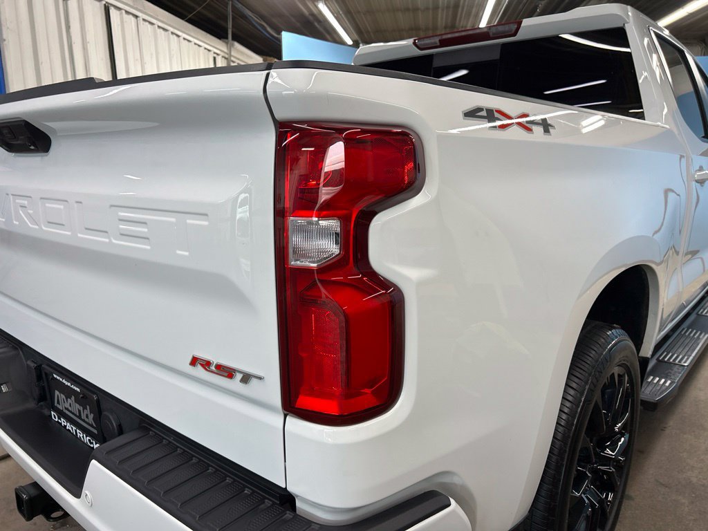 Used 2025 Chevrolet Silverado 1500 RST w/ Convenience Package II AWD/4WD image 13