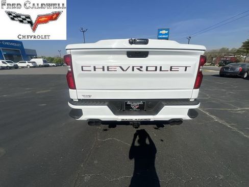 Used 2021 Chevrolet Silverado 1500 RST w/ Convenience Package II image 32