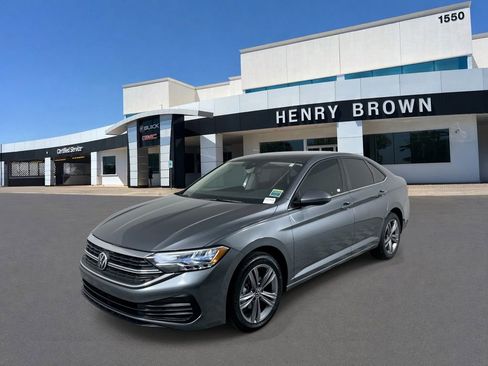 Used 2024 Volkswagen Jetta SE w/ Panoramic Sunroof Package FWD image 1