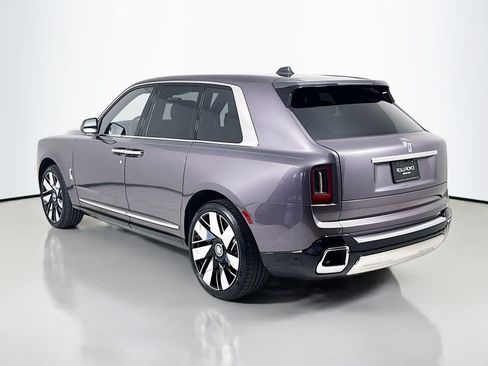New 2026 Rolls-Royce Cullinan AWD/4WD image 6