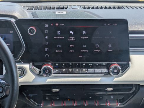 Used 2024 GMC Canyon AT4X w/ AT4X AEV Edition AWD/4WD image 17