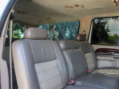 Used 2004 Ford Excursion Eddie Bauer AWD/4WD image 22