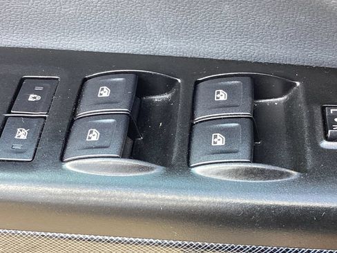 Used 2022 Chevrolet Colorado Z71 w/ Safety Package AWD/4WD image 34