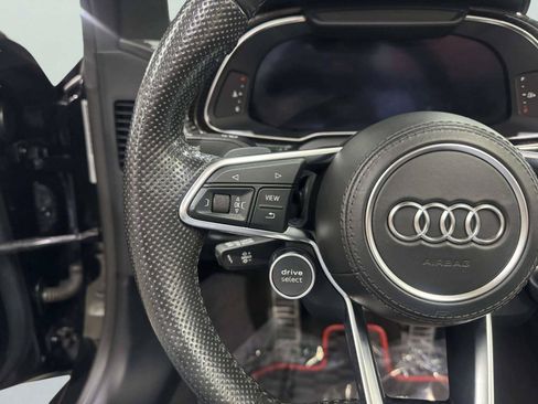 Used 2017 Audi R8 V10 w/ Carbon Exterior Package AWD/4WD image 43