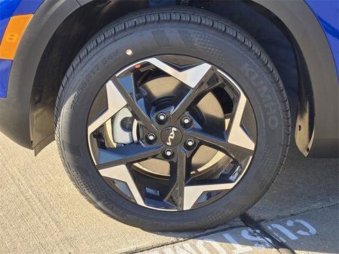 New 2026 Kia Seltos S image 8