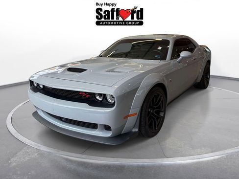 Used 2022 Dodge Challenger R/T Scat Pack RWD image 1