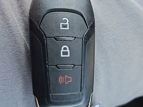 Used 2024 Ford F250 XLT image 41