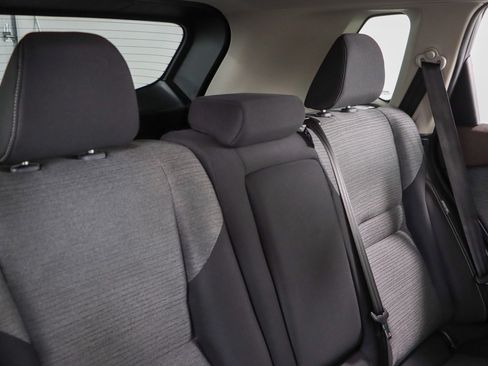 Used 2023 Nissan Rogue SV FWD image 27