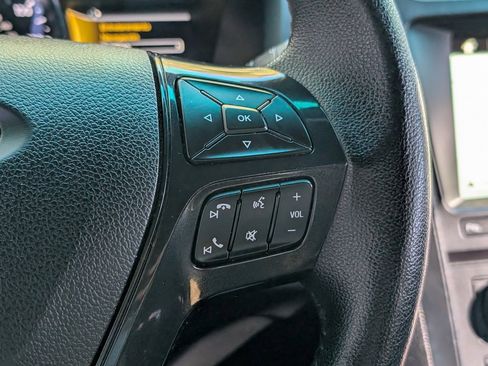 Used 2017 Ford Explorer XLT w/ Equipment Group 202A image 25