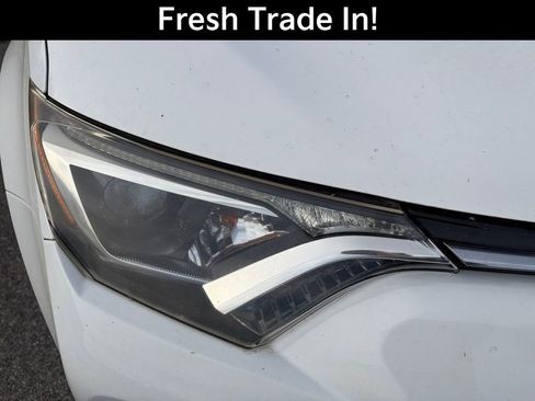 Used 2018 Toyota RAV4 XLE w/ Plus Extra Value Package image 5