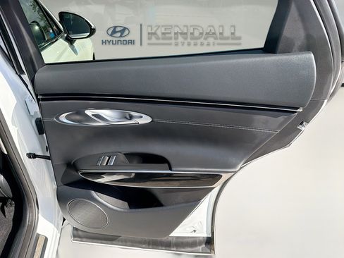 Used 2025 Genesis GV70 2.5T image 29