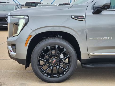 New 2026 GMC Yukon Elevation w/ Elevation Premium Package AWD/4WD image 7