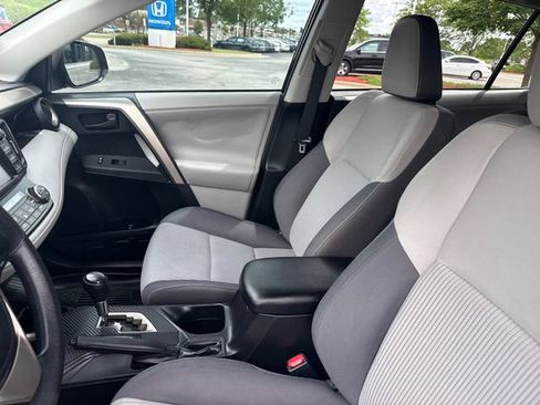 Used 2013 Toyota RAV4 XLE AWD/4WD image 13