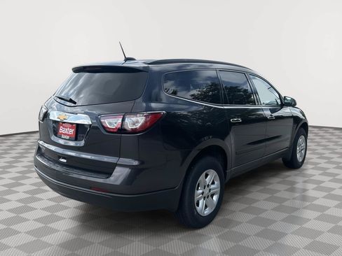 Used 2017 Chevrolet Traverse LS FWD image 12