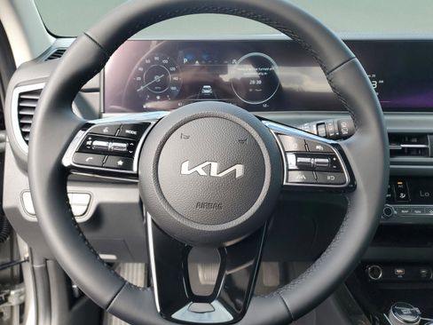 New 2026 Kia Seltos EX image 21