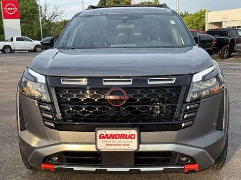 New 2026 Nissan Pathfinder Rock Creek w/ Rock Creek Premium Package AWD/4WD image 3