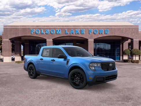 New 2025 Ford Maverick XLT w/ XLT Luxury Package AWD/4WD image 7
